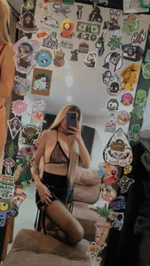 freyaa_sorcerees New version of freya sorceres The new freya:tinta y techno vibes 🕶😈👽⛓ Pic 6