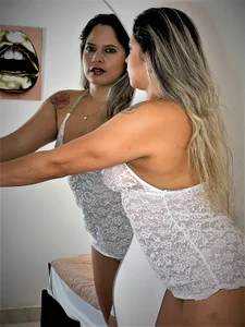 sweet body lip kiss od VenusMorgan1  3 snímek