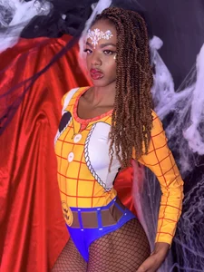 Riri_Blonde10 Naughty Ebony Cowgirl Poză 5