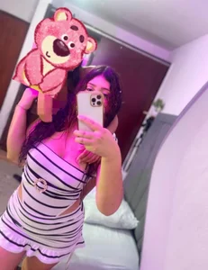 Limitless_threesome Sasha 💜💜 slika