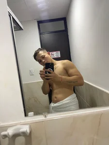 Axel_sinclairs XXX nøgenfoto 5