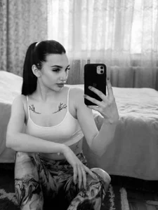 Lada_Dark 📸 Just Me Pic