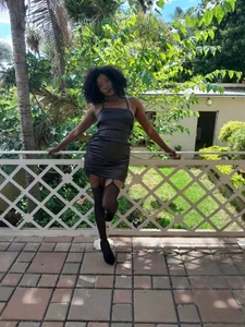 NikkiDickSavage Public Pic 8