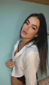 Just me od kaia_sky  6 snímek