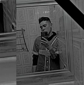 Public de ElCharsmin  3 Imagens