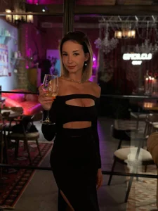 EmelyBenz kullanıcısının Hi ^_^ albümü -  4 fotoğraf