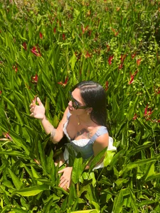 Lustrous_Nathalie Hi boys 👋 Pic 3