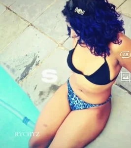 MISS_EDENPublic Bild