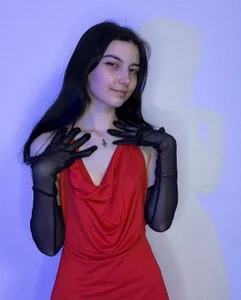 Lilian_Merf red dress💗 Immagine  5