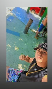 Menezes2105 Public Pic 2