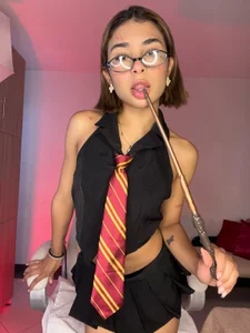 Lexxx1_ "Wingardium Leviosa" Pic 2