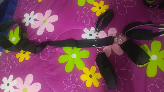 alissia_kent my toys bdsm +anal slika