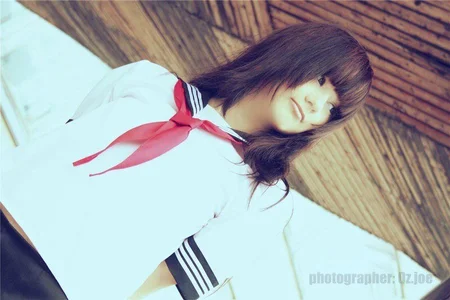 LolisuccubのStudent uniforms 18+の枚の写真