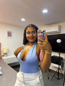 mafe_garcia Me 🔥  2টি ছবি