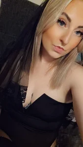 RebeccaSquirtsXXX Selfie 📸😘 Pic 7