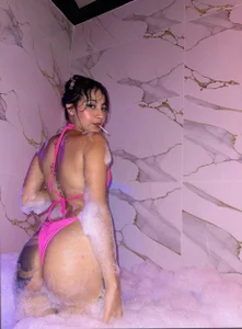 Angely-sweet Public Pic