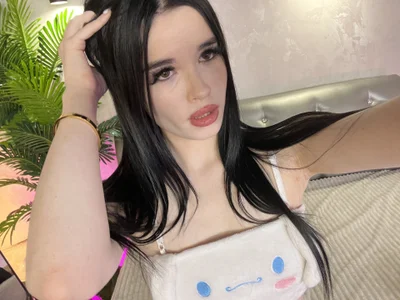 Lexi_Claw Public  2টি ছবি