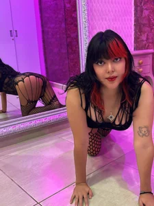 EllieNeptune_ Public Pic