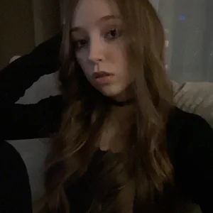 TanjaBrounson Public টি ছবি