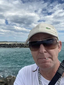 beg4mycutiepie0UlickのPublicの 7枚の写真