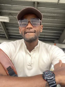 Public de andrewmaro  2 Imagens