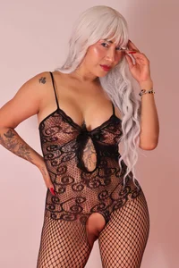 ameliaa_lov3 Dressed just for the occasion! Pic 4