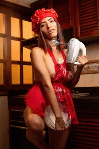 your_whore_Salome Public Pic 5