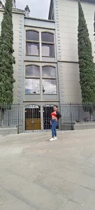 AdeleGray Walk through Medellín Bilde 5