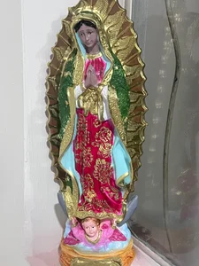 Food, travel, and unique moments od Alaia_Blosson  3 snímek