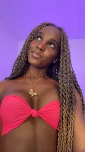 LuanaRisque Am I shy or a whore?😈😇💦🔥 slika 2