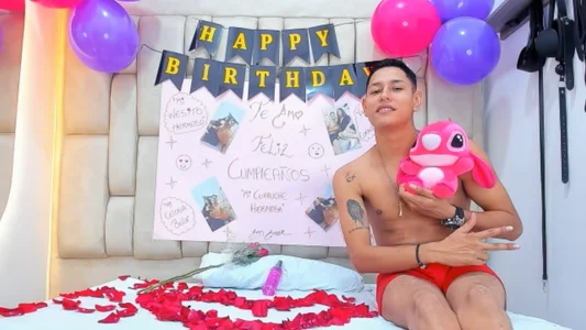 DirtyChemistry_OS ꧁⎝ 𓆩༺✧HAPPY BIRTHDAY SASHA (erick)✧ ༻𓆪 ⎠꧂ Pic 2