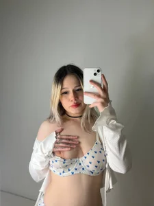 Love_audirs6 posing a little Pic 7