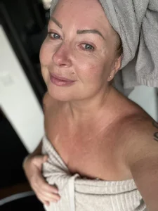 TammyJeann After shower Pic 6