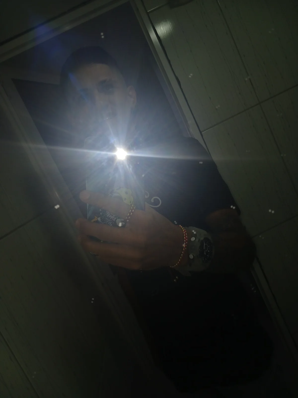 Foto em tendência de JDWH 9804