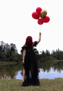 Birthday energy only.🎉⚡ de zzoe_  3 photos