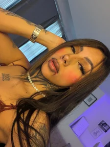cassie_miss 🩸💋 Sweet temptation, mischievous fangs…🖤🧛🏻‍♀️ зображення 4