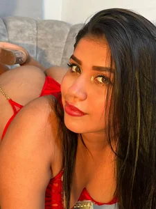 IVONE_ASHAR ENJOY MY LIFE Pic 2