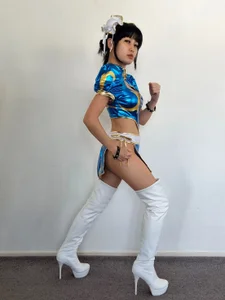OrientalAngel Chun Li - Streetfighter costume Pic 2