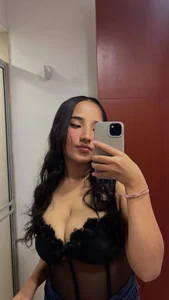 Alice_26_ Public Foto 6