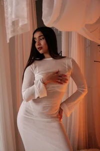 KathrynBrooks: Angel🤍 ( 3 фото)