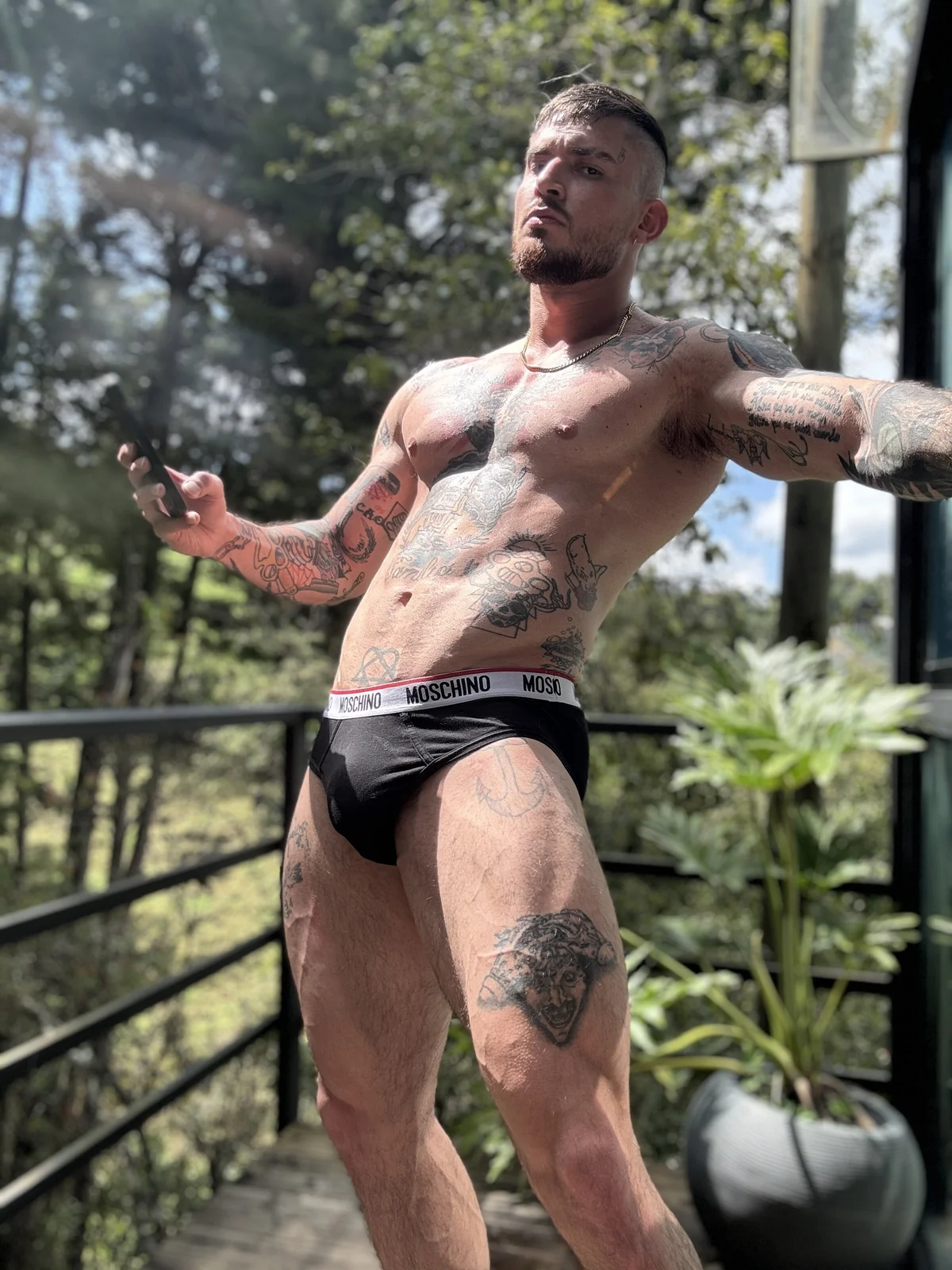 Foto em tendência de DimitriSullivan_ 3747