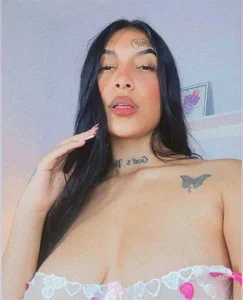 -ScarlethDankwoorth-'s photo