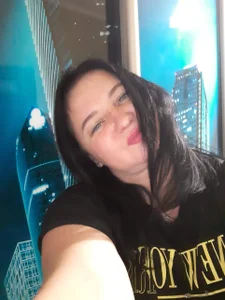 Holly-69 Public Pic 5