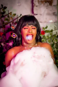 ChannelssDiirty: foam ( 3 фото)