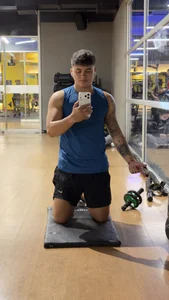 Cristopher_strong😋🔥图片