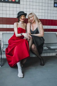 FlirtyMary: with sweet girl ( фото)