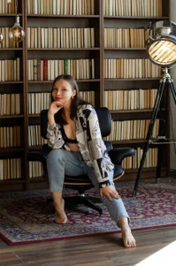 Nuura_Moore my new photo Pic 3