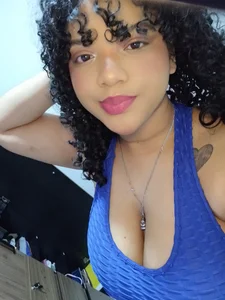 Curly__Bell Public  снимка