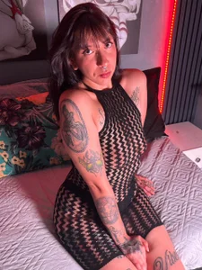 nora_temptress's XXX Nude Photo 6