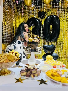 kiana_cream One more year, lots of reasons to smile. ✨ Pic